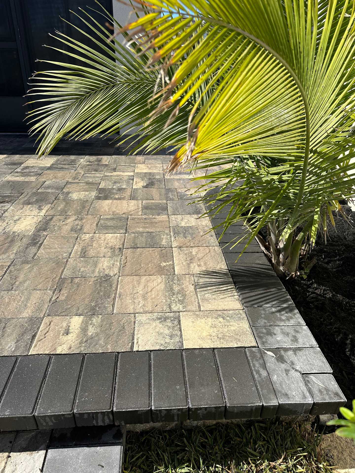 LUXE Florida outdoor pavers